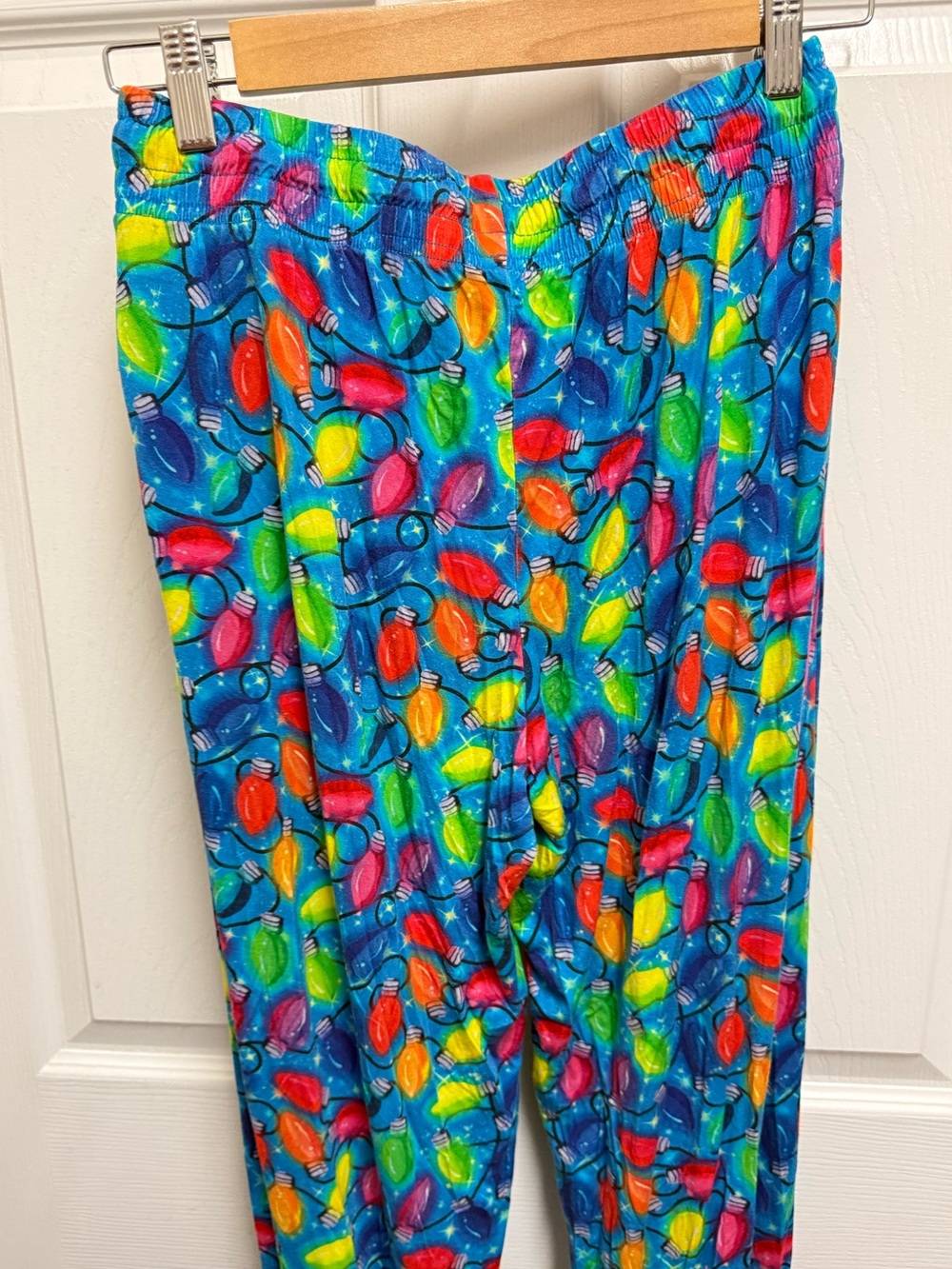 Birdie Bean Neon String Light Pajama Set - Picture 12 of 14
